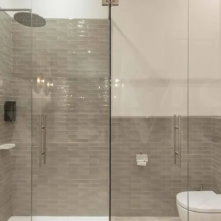 Lägenhet Contemporary Loft In The Historic Center By Rems Málaga